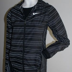 Nike Running Women's Stripped Jacket